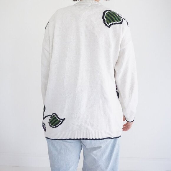 Vintage Herman Geist White Cotton Cardigan Floral Embroidered Grandmacore M - Picture 2 of 11